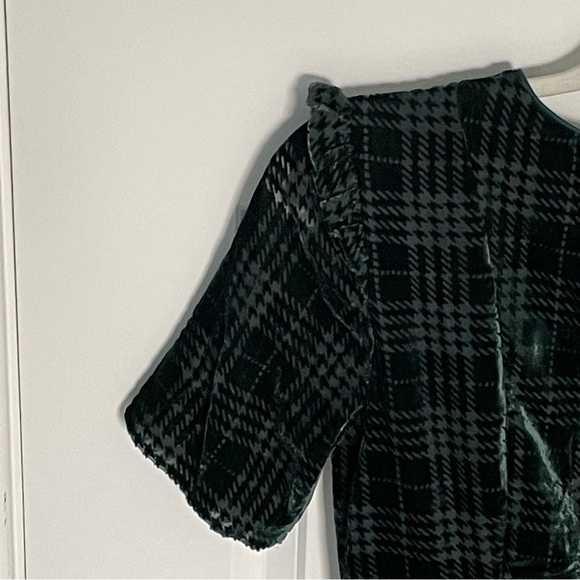 Emily Lovelock Green Plaid Velvet A-line Dress - 29596 - Picture 9 of 15